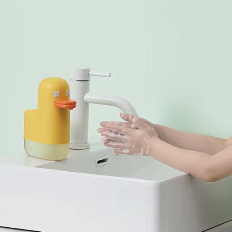Hot Sale Kids Cartoon Duck Rechargeable Automatic Electric Shampoo Shower Gel Hand Sanitizer Bathroom Foaming Soap Dispenser