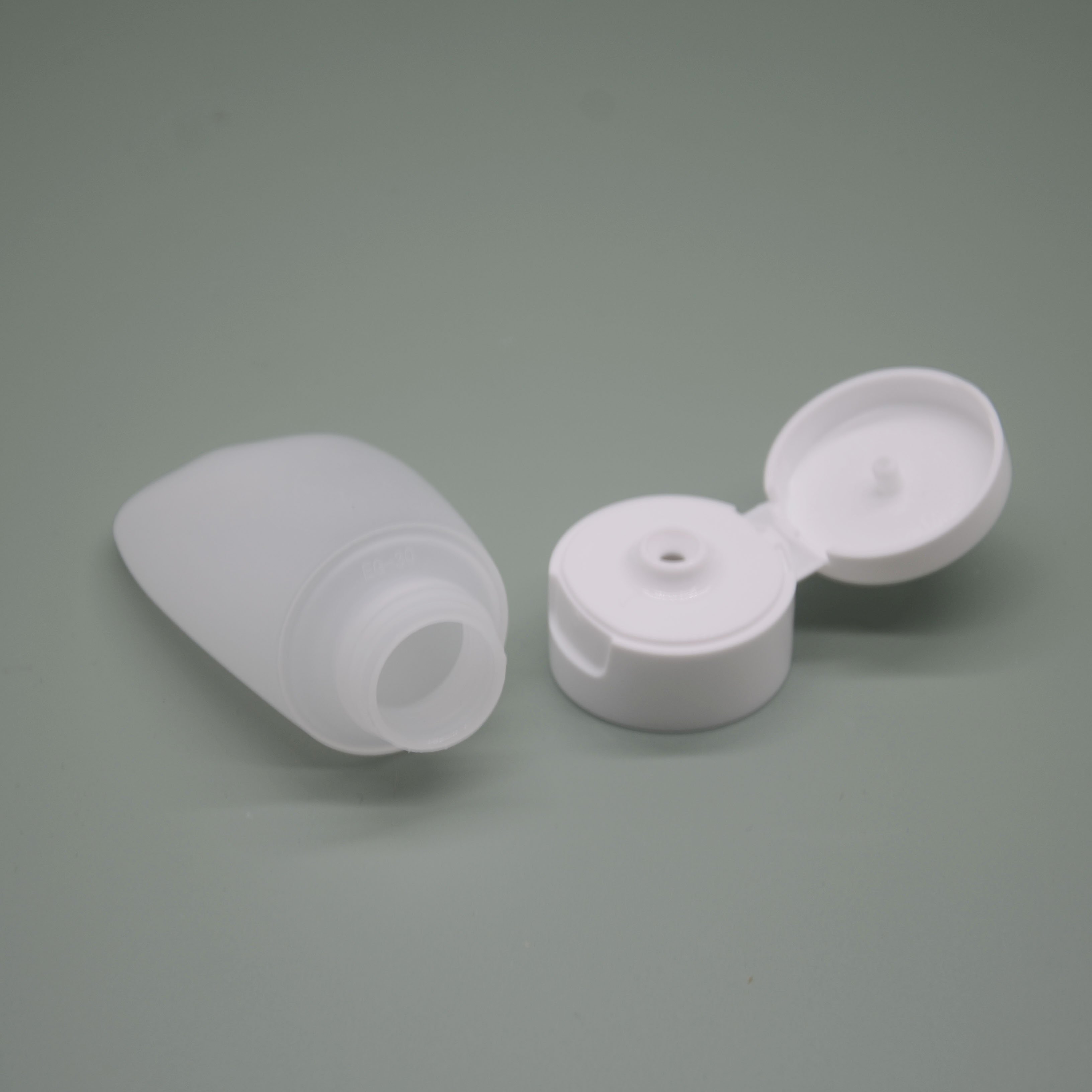 Cosmetic Sample Empty Bottle Plastic Sub-bottle Set Shampoo Shower Gel Squeeze Travel Cosmetic Packaging Screen Printing Nature