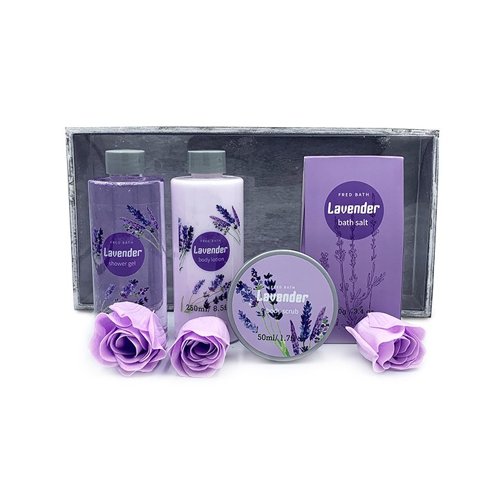 Hot Sale New Design Wooden Box Lavender shower gel Body Lotion Soap Flower Kit Bath Spa Gift Set For Women