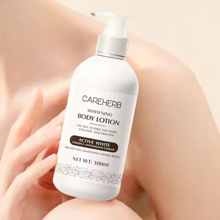 Private label Factory Price Vitamin C HYALURONIC ACID lotion whitening brighten moisturizer body Lotion for women