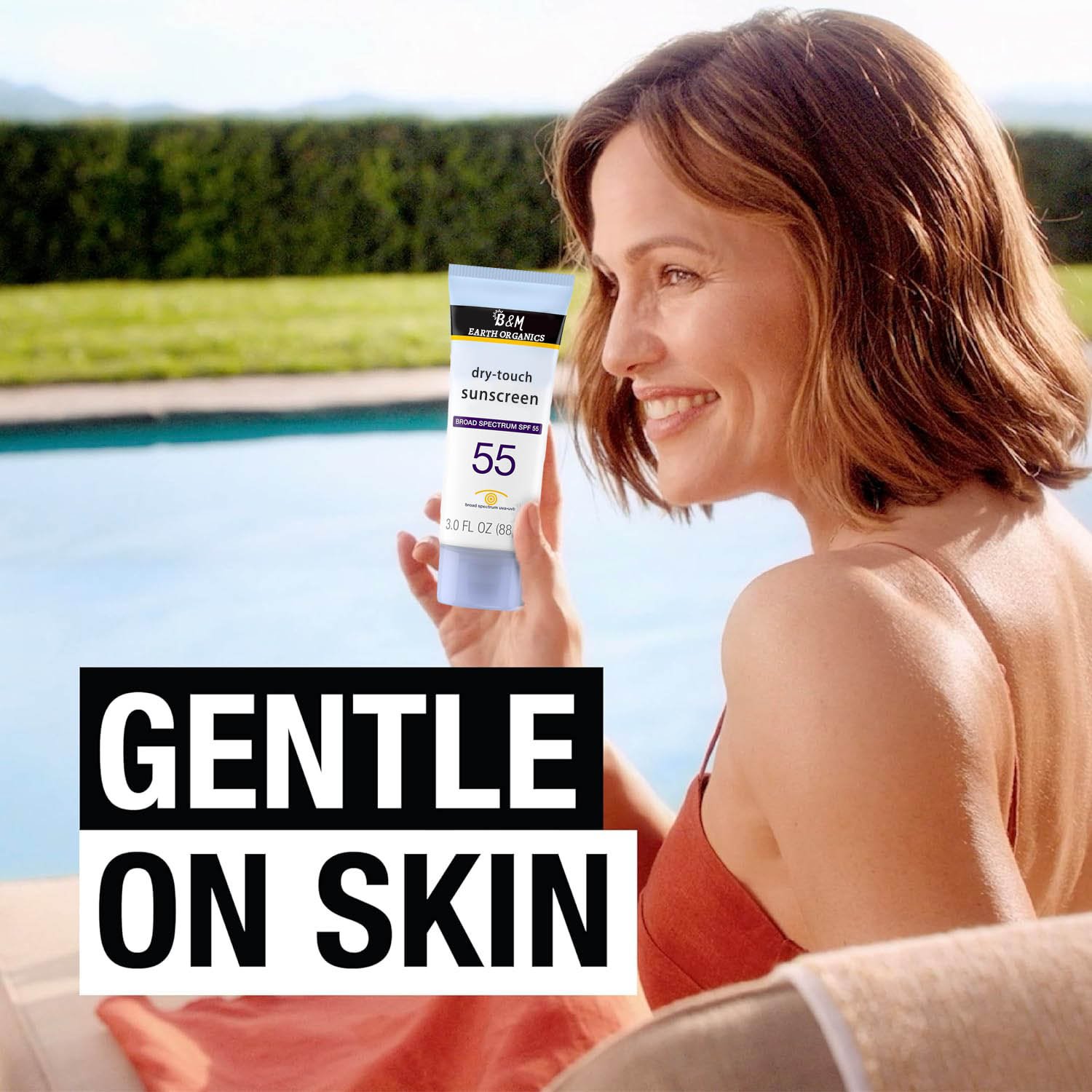 Dry Touch Sunscreen Lotion Broad Spectrum SPF 55 Protection Lightweight Water Resistant Face & Body Sunscreen Non Greasy