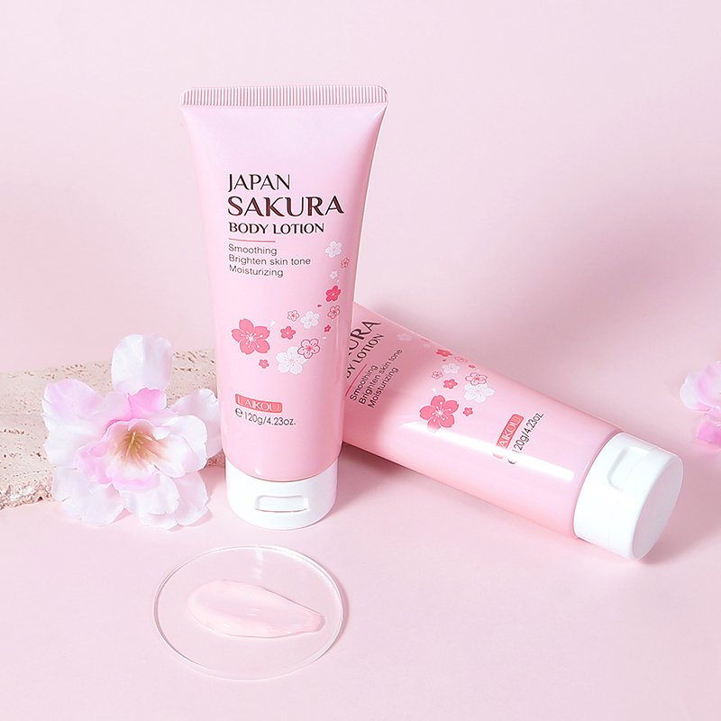 Japan Sakura Skin Care Series Daily Body Care 120g Whitening Moisturizing Smoothing Body Lotion For Women