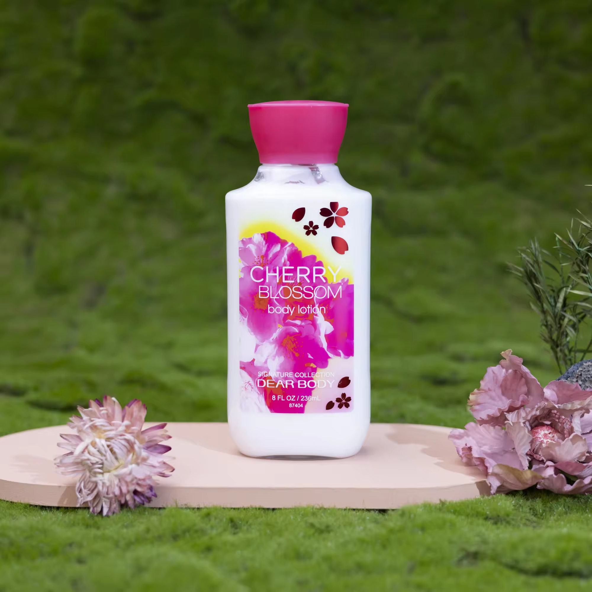 236ml Japanese Cherry Blossom Floral Scent Perfumed Nourishing Whitening Body Lotion
