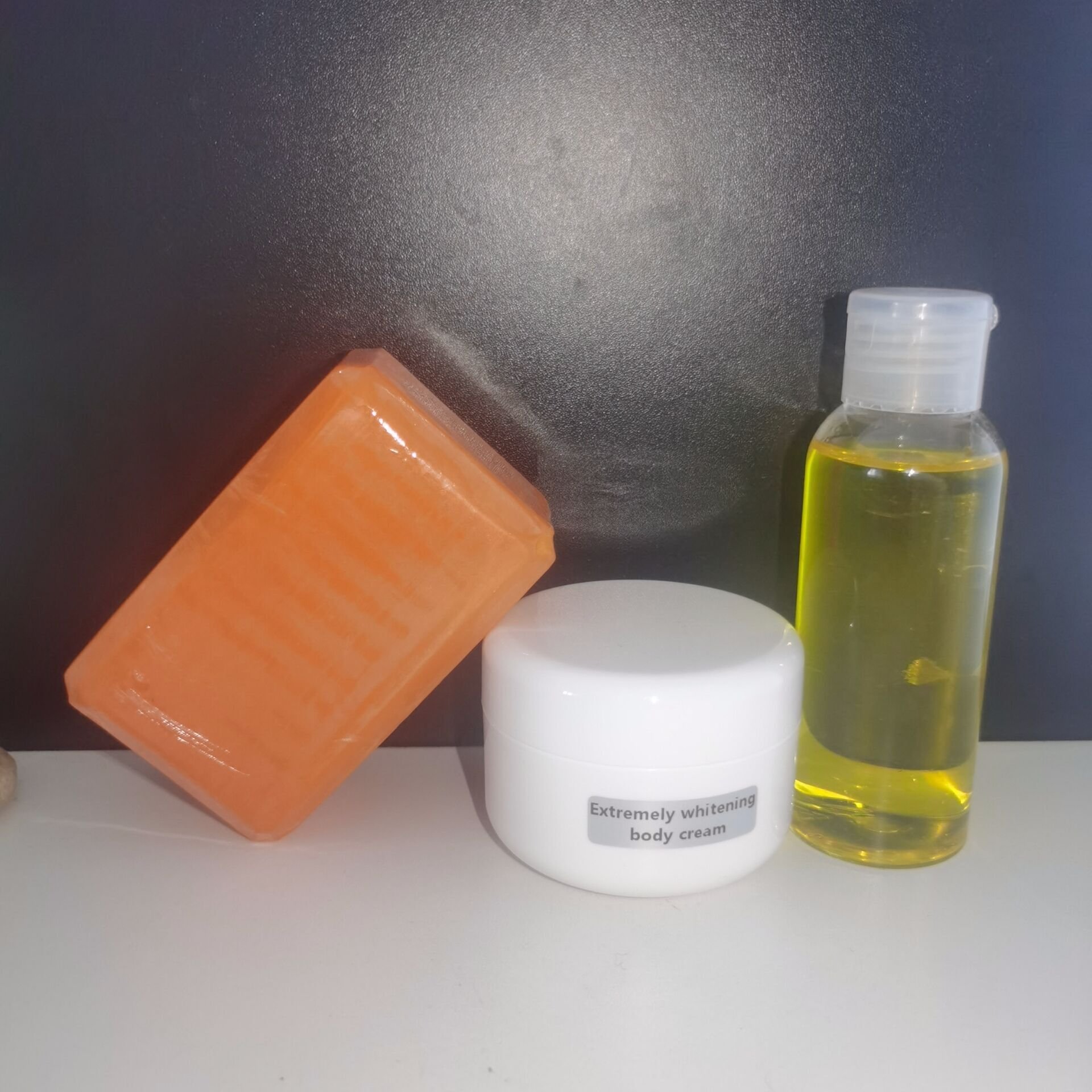 Luxury Booster Whitening Cream Peeling Skin Oil Black Skin Whitening Body Lotion