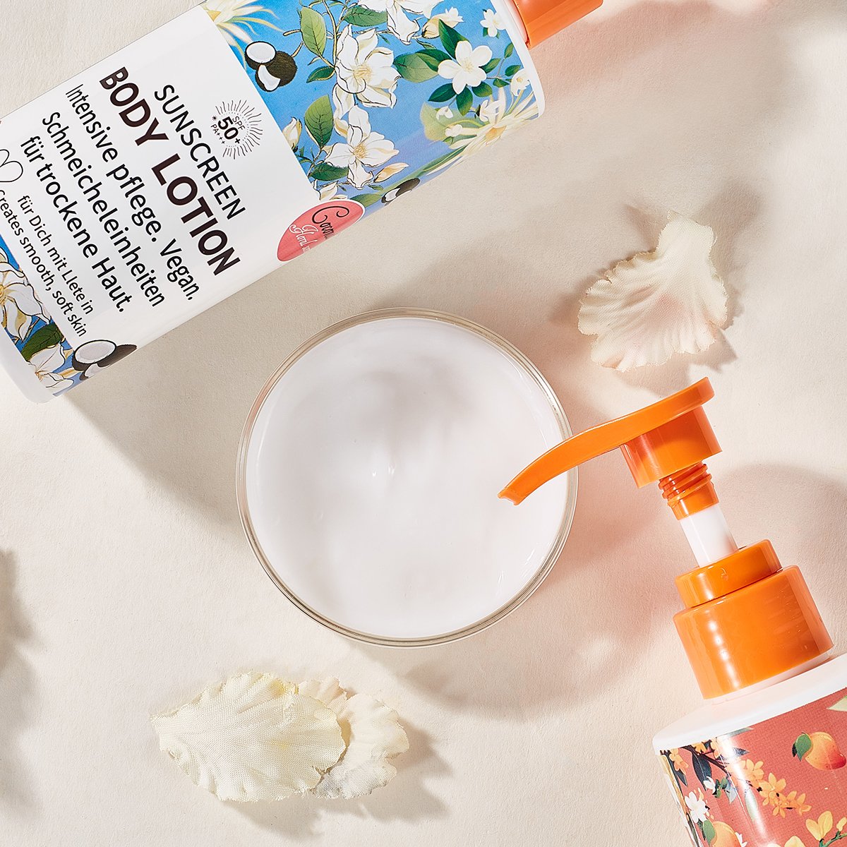 SPF50 Sunscreen Body Lotion Coconut&Mango Scent Relieve Dry Rough Skin 236mL Factory Trade Wholesale
