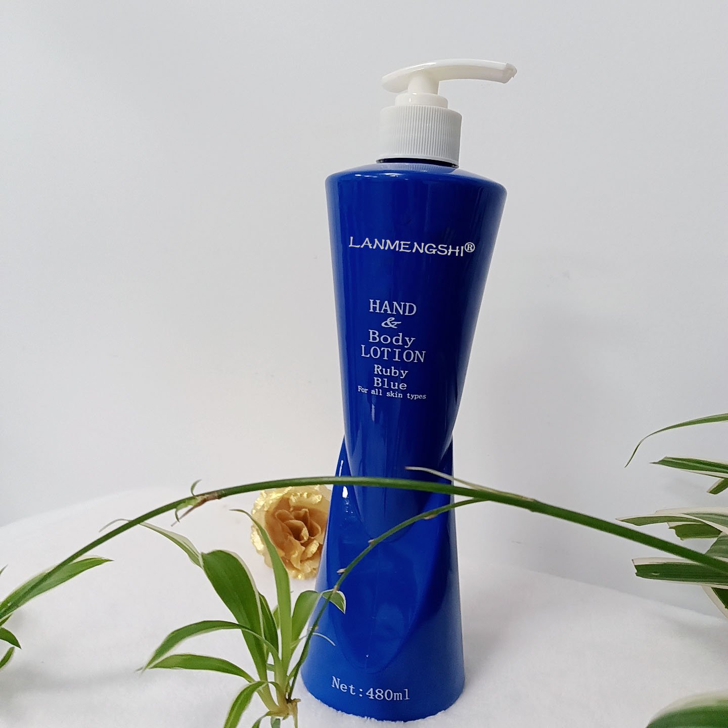 OEM/ODM High Quality Organic Body Cream Brightening Body Lotion Moisturizing and Whitening Hand and Body Lotion