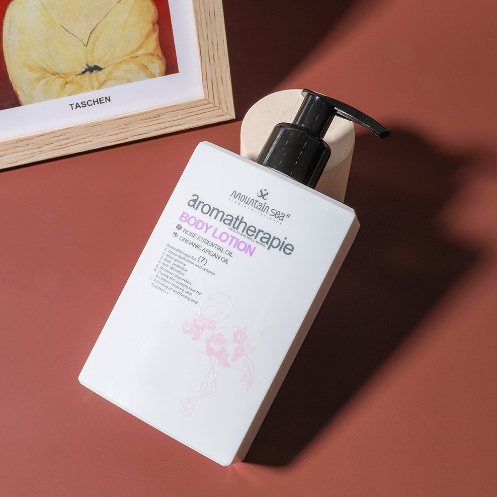 Popular Moisturizing Nourishing Body Cream Kojic Acid Whitening Moisturizing Body Lotion