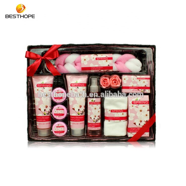 Wholesale customize pink bubble bath gift body luxury spa natural cherry wash bath gift set for women