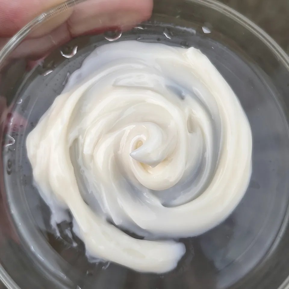 Private label OEM manufacturer body care hand face cream natural vitamin c lighten moisture brightening whitening body lotion