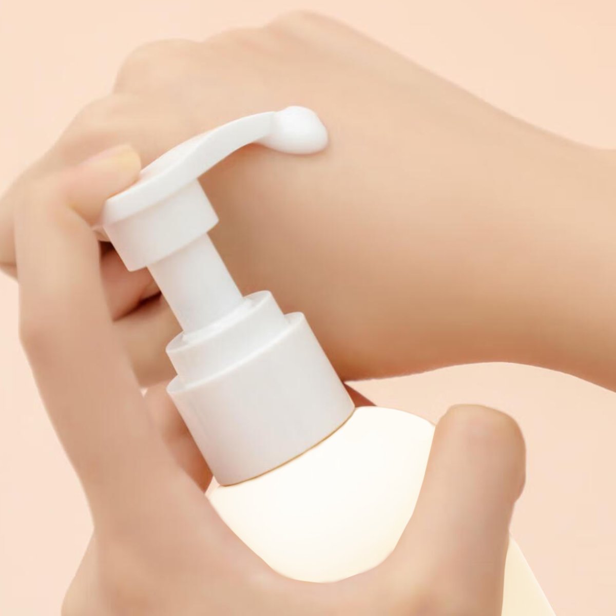OEM Organic Whitening Body Lotion with Glycerin Niacinamide Retinol for Skin Care Brightening Firming Lightening Effects