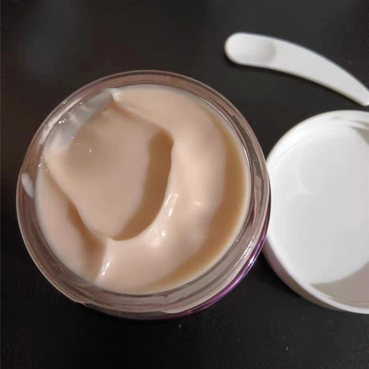 Best Organic 50ml Body Lotion Black Rose Skin Infusion Cream with Sunscreen and Moisturizer Plumping Radiance Glowing Effect