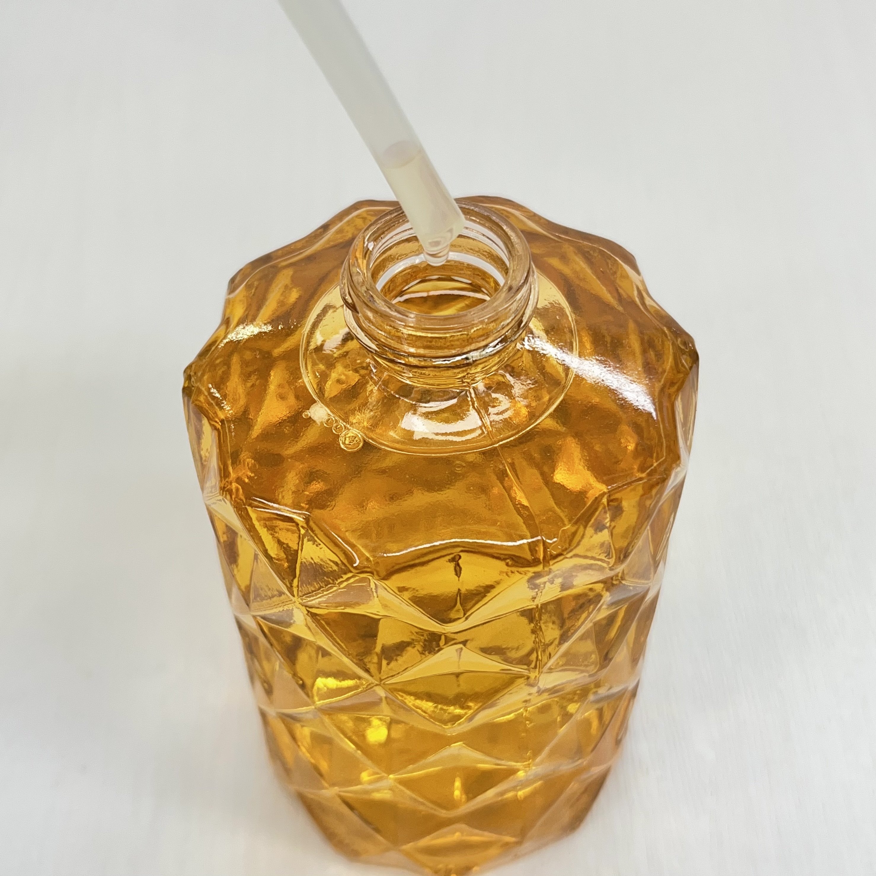 Customized body lotion oem makeup skin care beauty processing moisturizing brightening body lotion private label