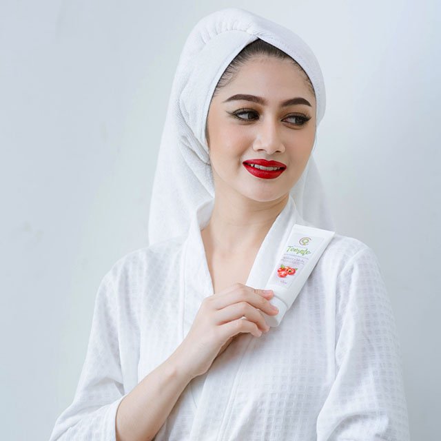 Thailand beauty products whiten cream skin care lotion tomato extract White Collagen Body Lotion moisturizing herbal extract