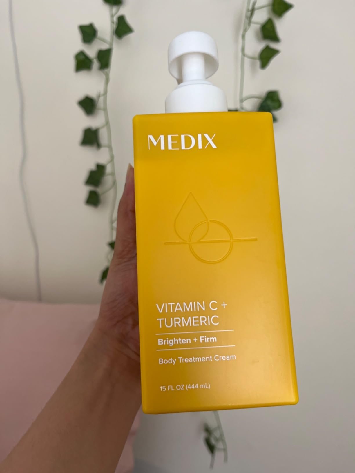 Wholesale MEDIX 55 Vitamin C Cream Face Lotion and Body Lotion Moisturizer | Anti Aging Skin Care Firming Brightening Cream