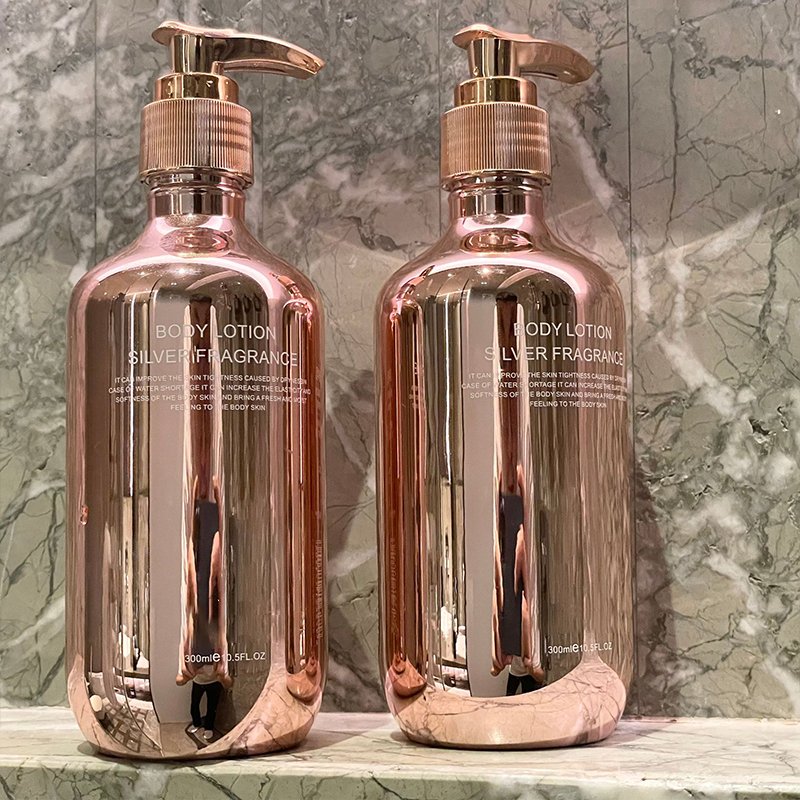 High Quality Wholesale Private Label Moisturizing Nourishing Natural Skin Whitening Silver Spring Body Lotion