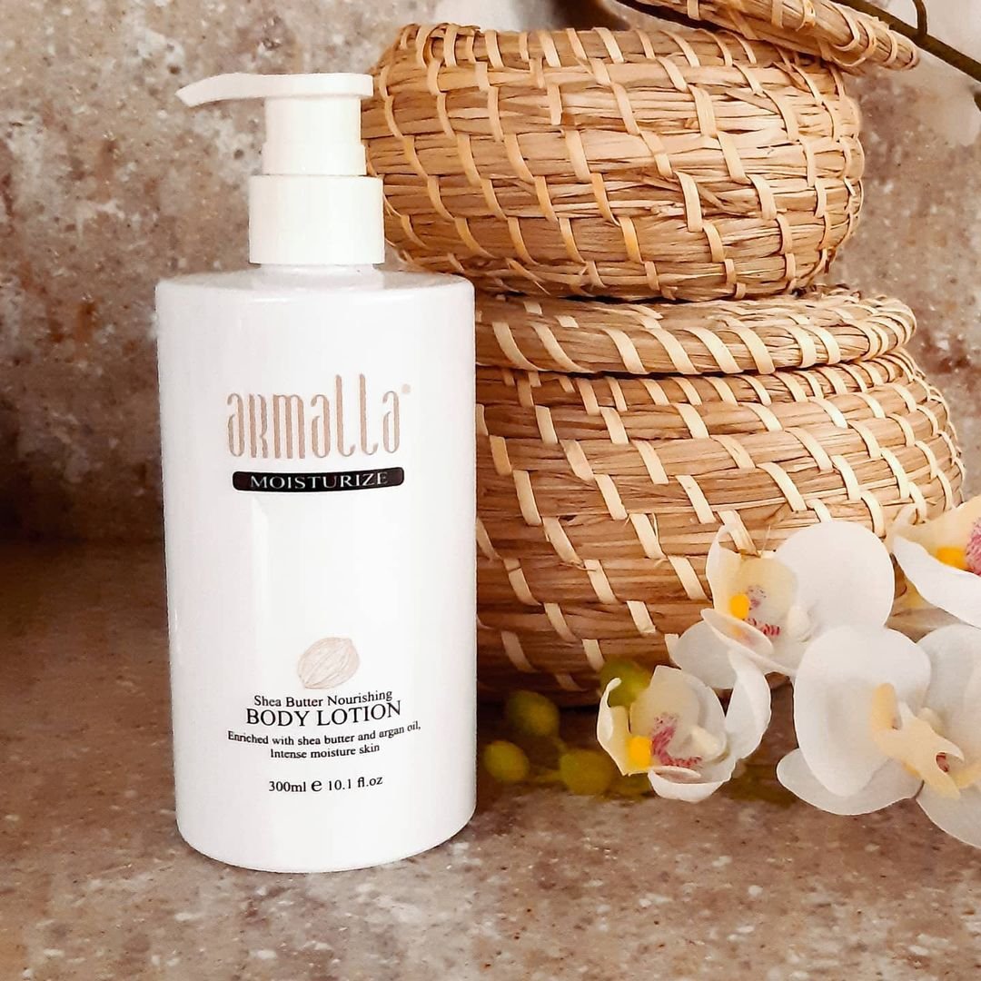 Private Label Vegan Organic Moisturizing Dry Skin Care Whitening Shea Butter Milk Bady Body Lotion for Black Skin