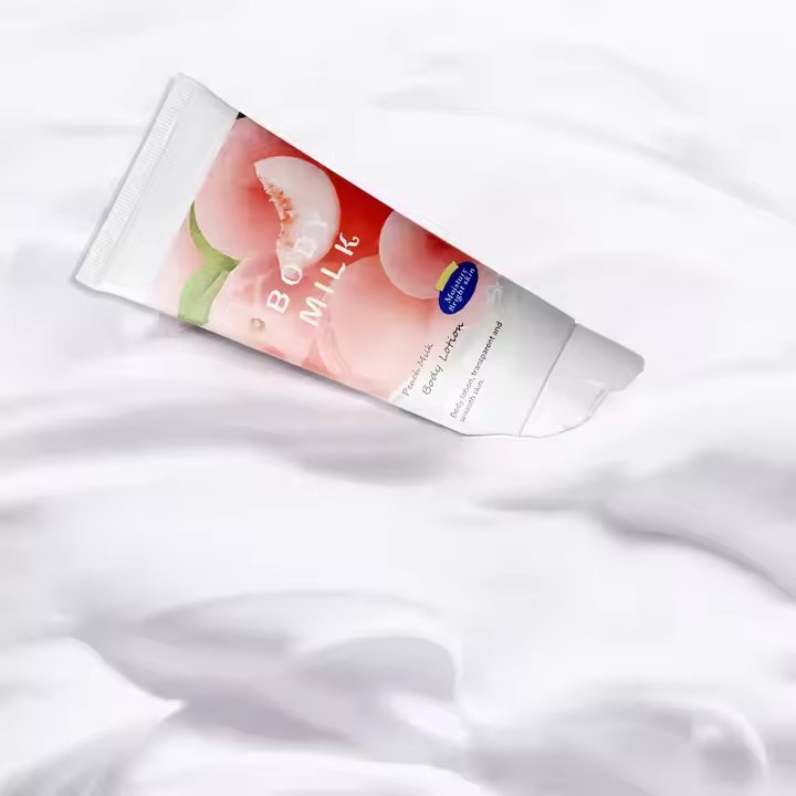 Customized Oem and ODM Nourishing Lighten Spots Body Moisturizing Whitening Body Lotion Cream For Black Skin