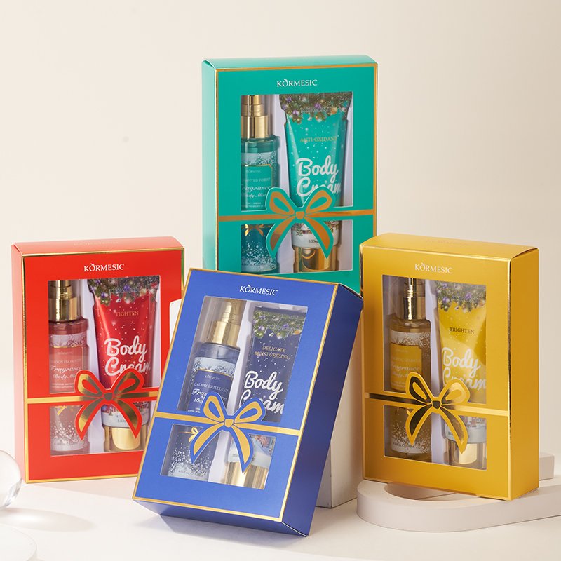 OEM ODM Private Label KORMESIC Christmas Skin Care Best Christmas Gift Whitening body lotion body Mist Perfumed Skin Care Set