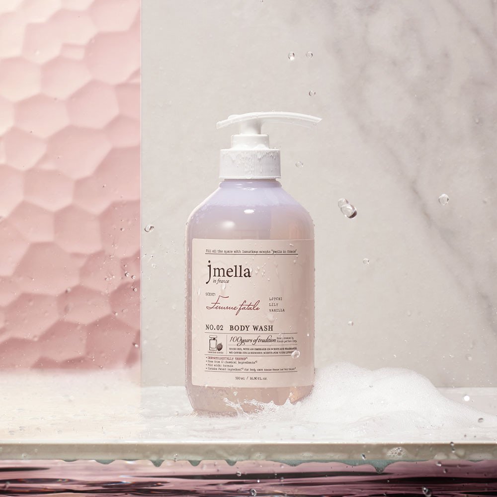 Jmella in France Femme Fatale 1000ml Korean Professional Body Lotion French Perfume Style Whitening Skincare OEM Supply