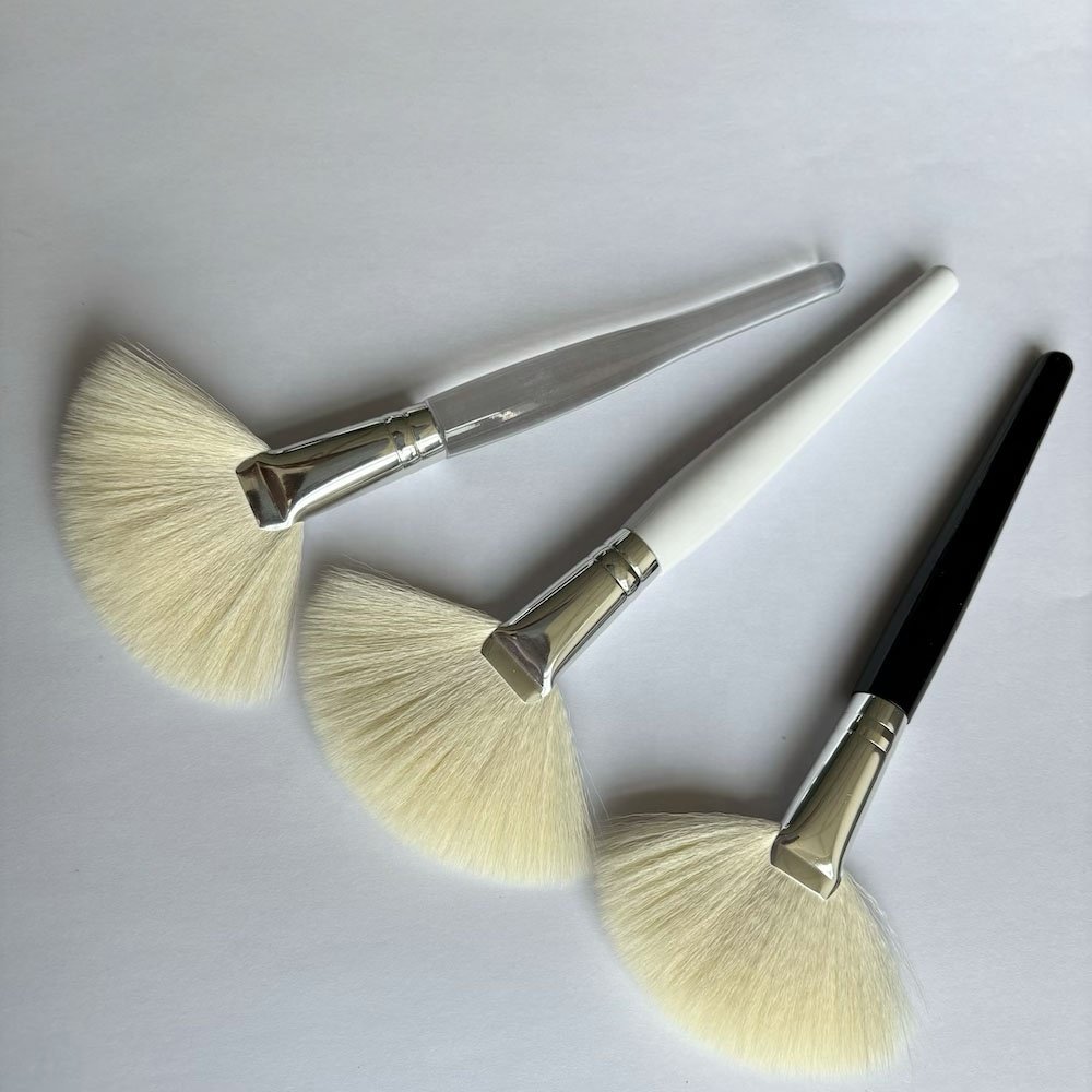 Wholesale Fan Facial Brushes Soft Fan Brushes Acid Applicator Brush Cosmetic Makeup Applicator Tools for Mud Cream