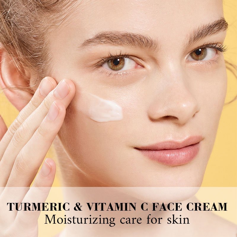 Turmeric Soothing Moisturizing Cream, Hydrating and Oil Control Skin Care, Refreshing and Non-Sticky VC Lotion