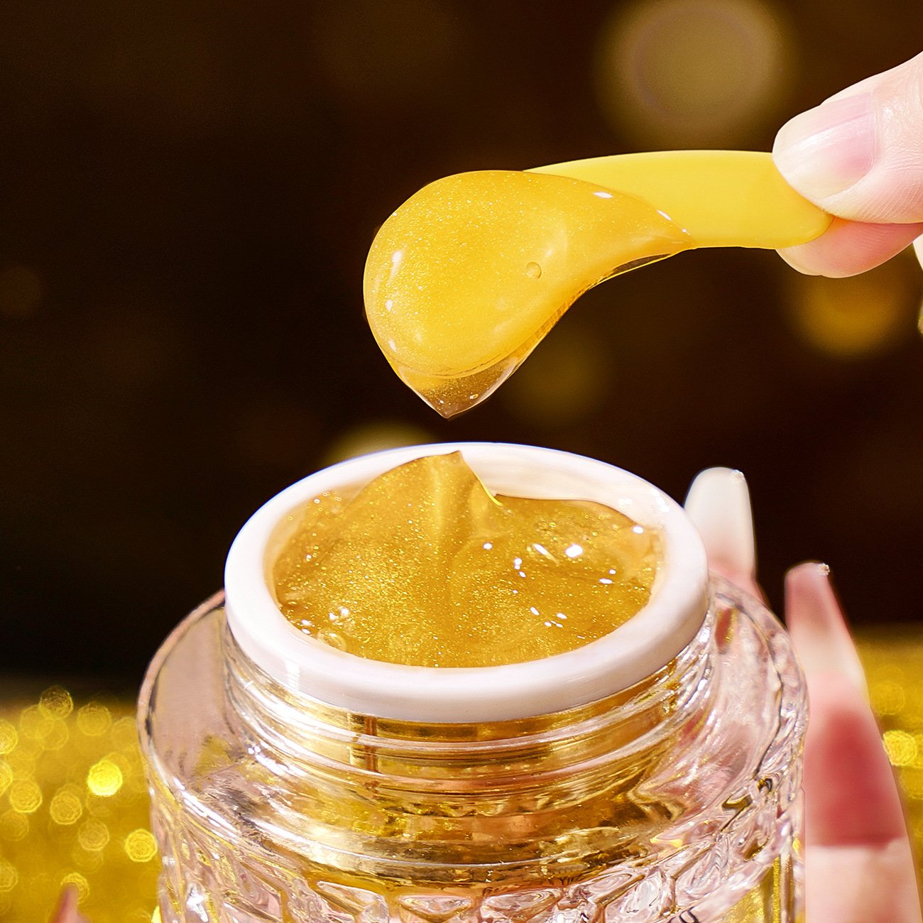 Whitening Moisturizing Organic 24K Gold Face Cream Firming and Skin Tightening Face Essence Cream