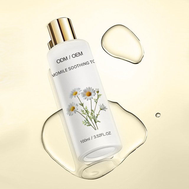 OEM Chamomile Water Moisturizing Toner Chamomile Soothing Facial Toner After-sun Repair Face Toner