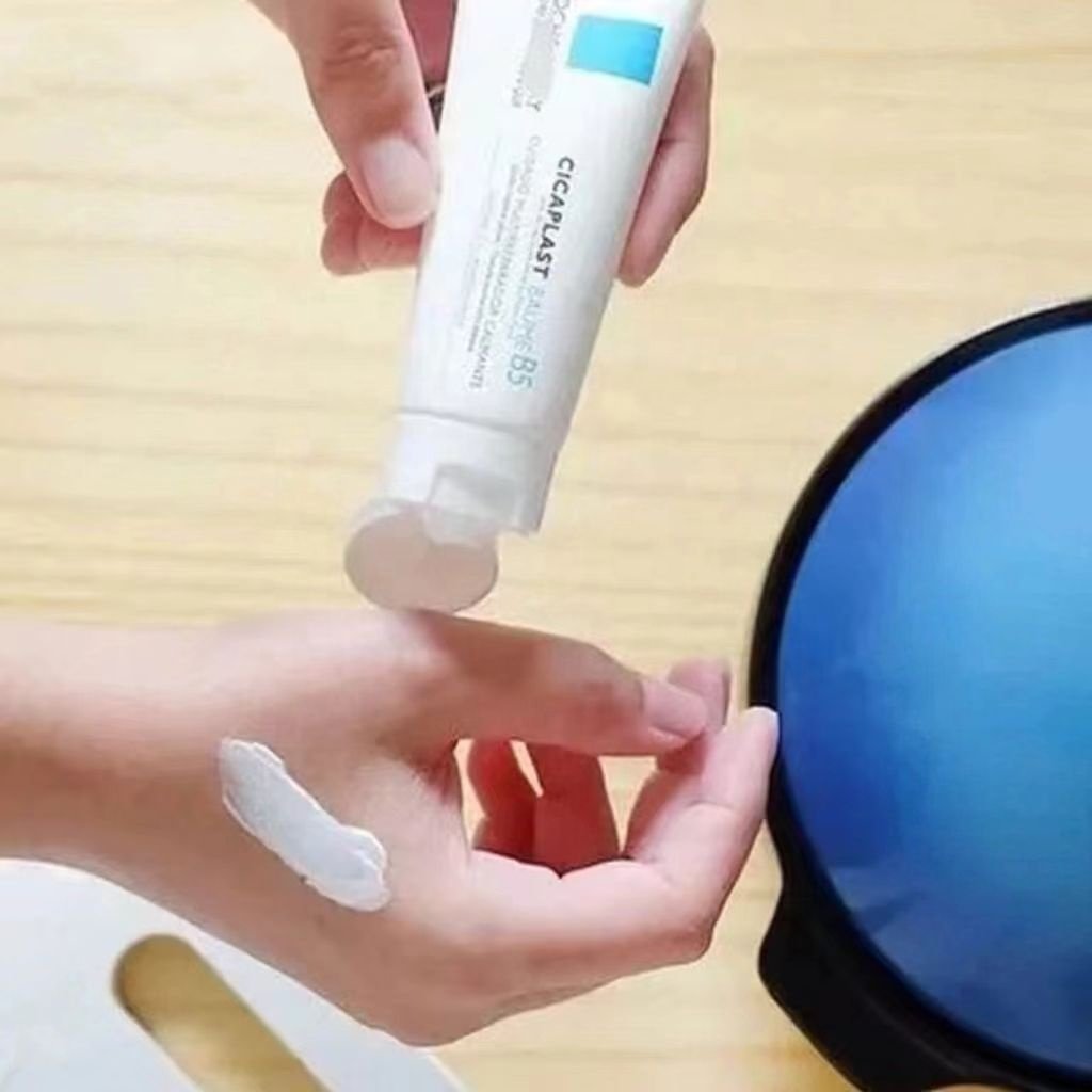 wholesale Whitening and Moisturizing Cream Sensitive skin face cream Multi effect repair cream 100ml