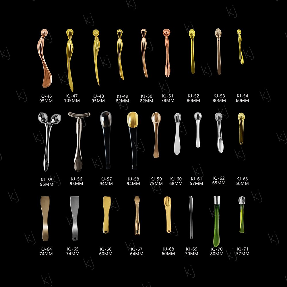 Clear Low Price Mini Cosmetic Spatula Facial Cream Spoon Plastic Small Makeup Scoop cream spoon transparent In stock