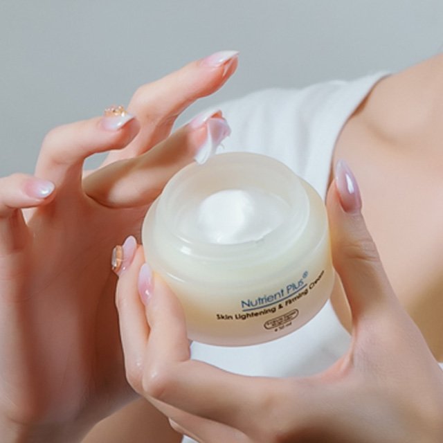 OEM OBM ODM Free sample skincare Private Label whitening cream Anti-Aging Face Moisturizer Cream lotion Anti aging face cream