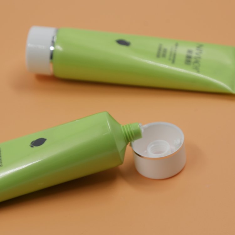 OEM Korean Face Cream Private Label Best Face Whitening Cream Skin Whitening Face Cream Aloe Vera Chemical Adults Female 3 Years