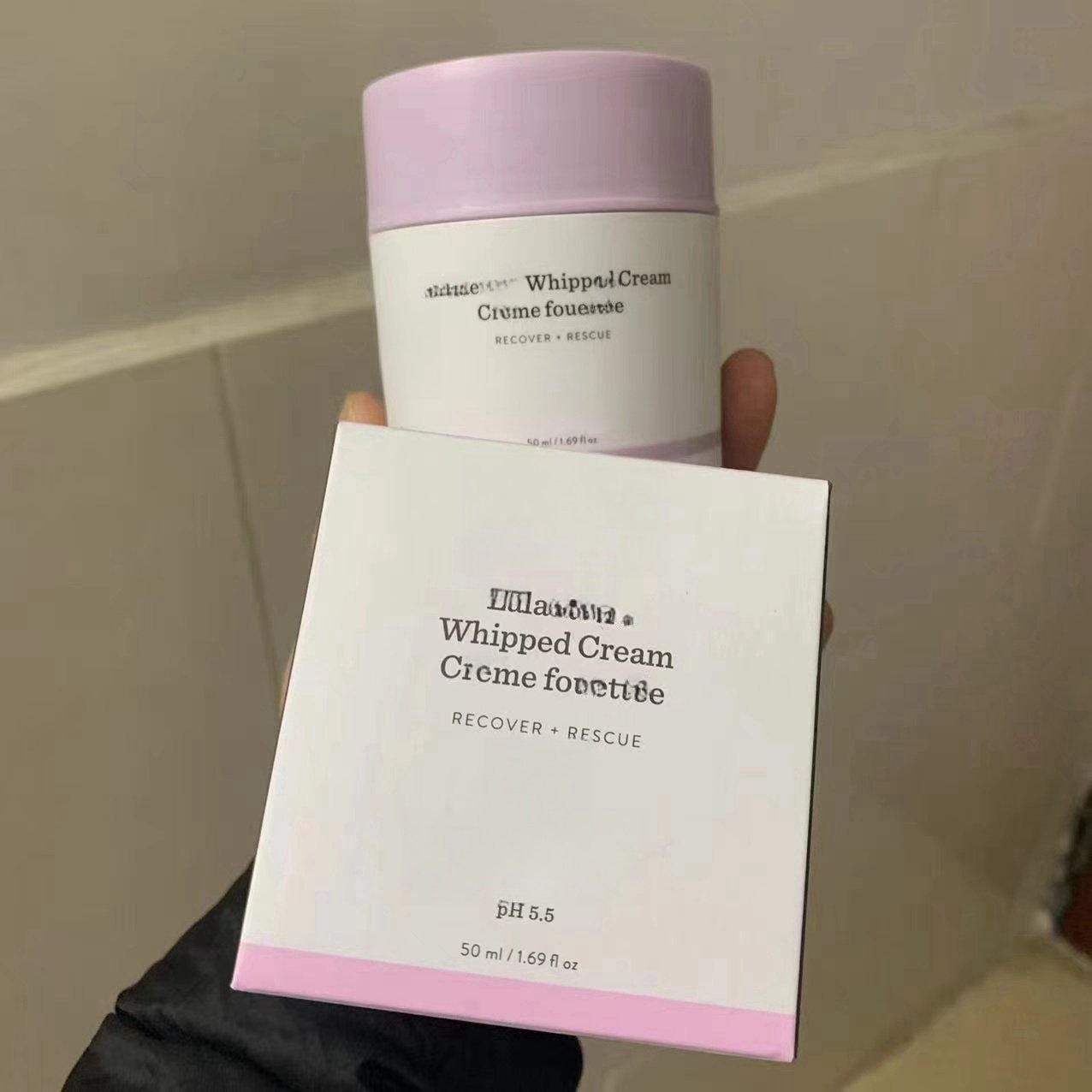Drunk Lala Retro Whipped Cream Replenishing Moisturizer for Skin Protection and Rejuvenation Elephant