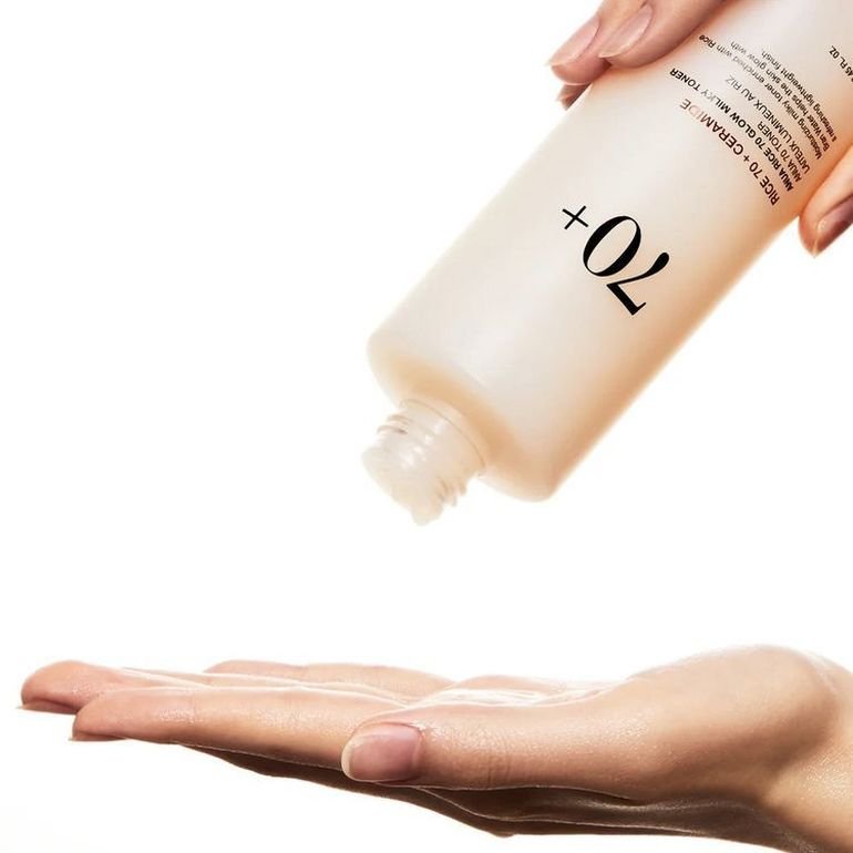 Direct sale of spot goods DAILY LOTION 200ml Face Moisturizer with Hyaluronic Acid 200ml