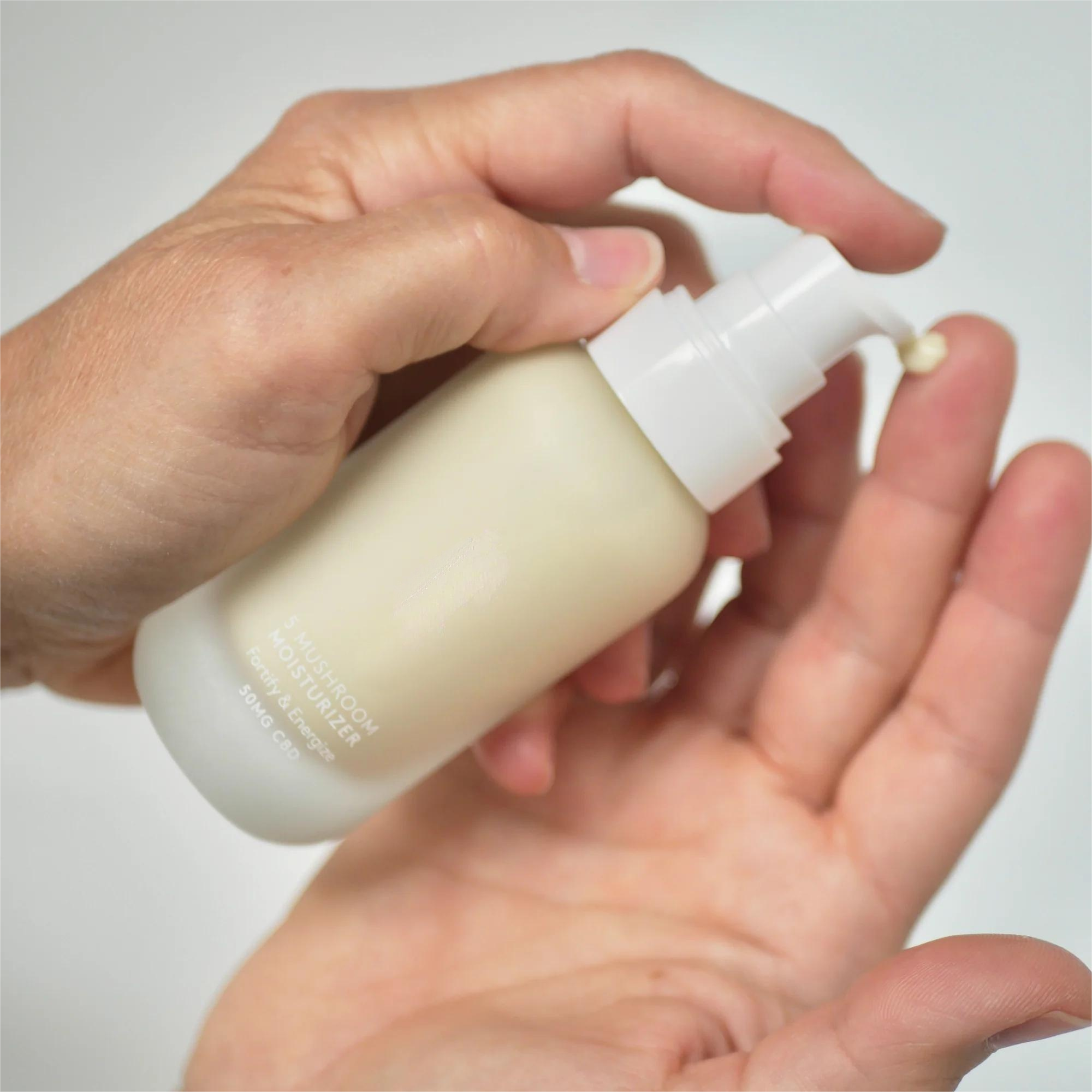 Natural Organic Mushroom Pentapeptide Hydrating Cream Skin Firming Face Moisturizer