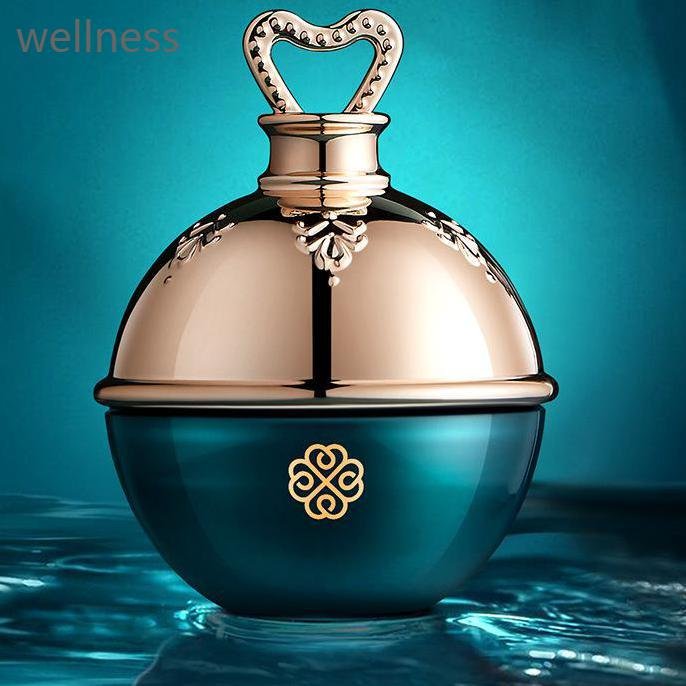 Traditional Chinese aristocratic style whitening and moisturizing face cream