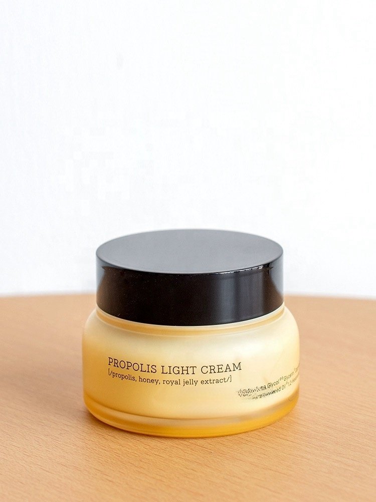 COSRRX Full Fit Propolis Light Hydrating Daily Nourishing rejuvenating face Cream 65ml