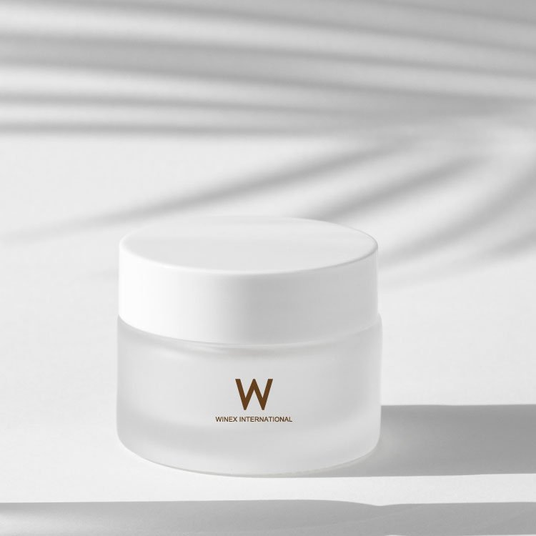 2024 Hot Sale Beauty Cosmetics Skincare Product Ultimate Whitening Moisturizing Cream