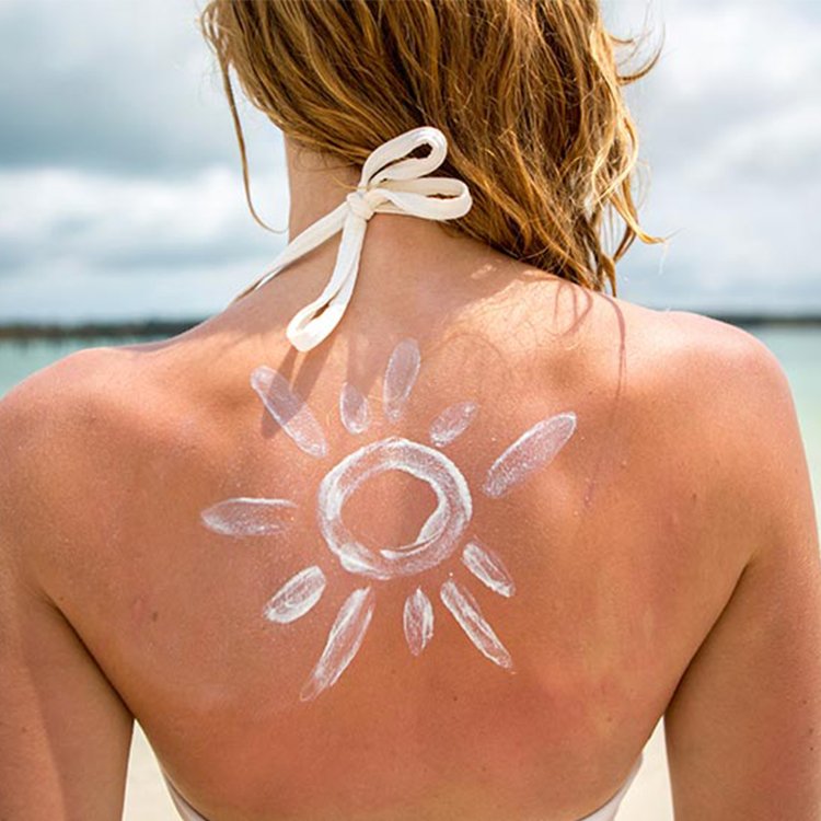 Private Label Your Logo Ingredients Anti UV Vegan SPF 30 Lotion Cream OEM/ODM Oil Control Moisturizing Face Sunscreen Cream