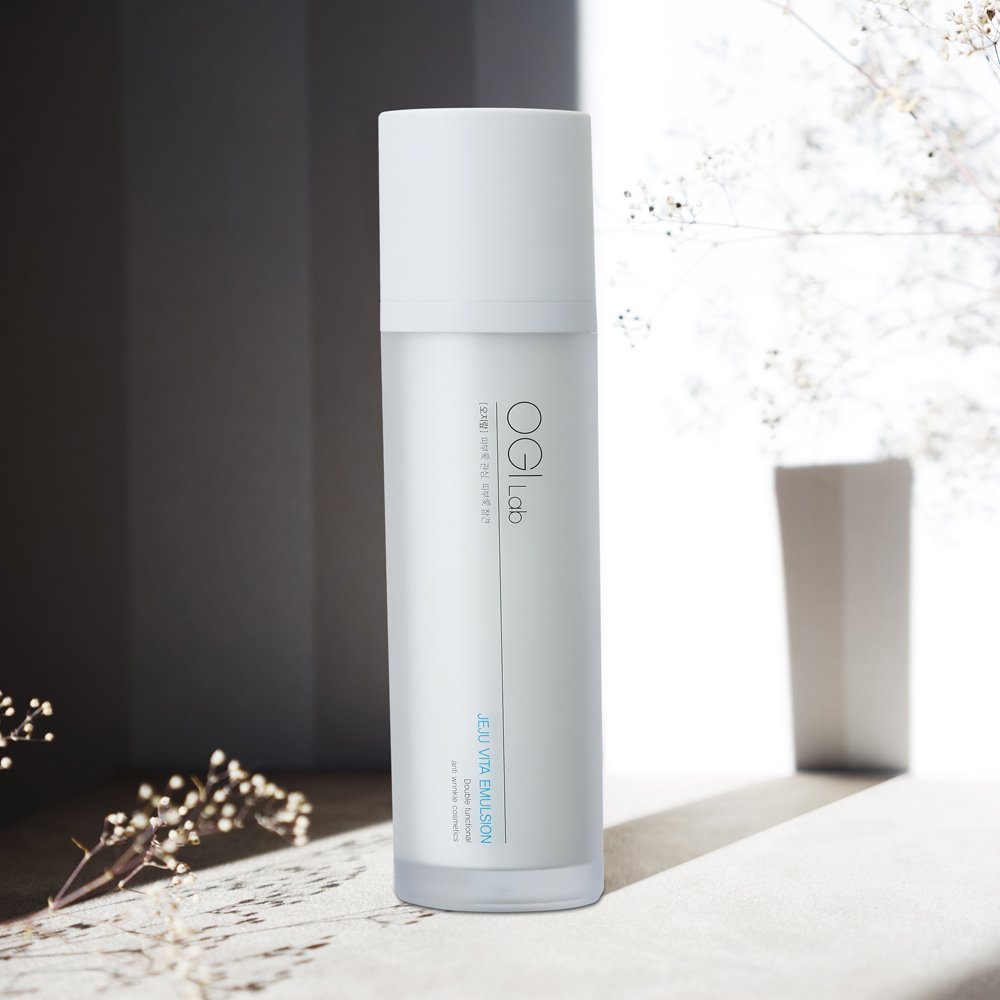 In stock and Hot Selling Face Cream & Lotion OGILab Jeju Vita Emulsion Hypoallergenic Cosmetics Moisturizing Care
