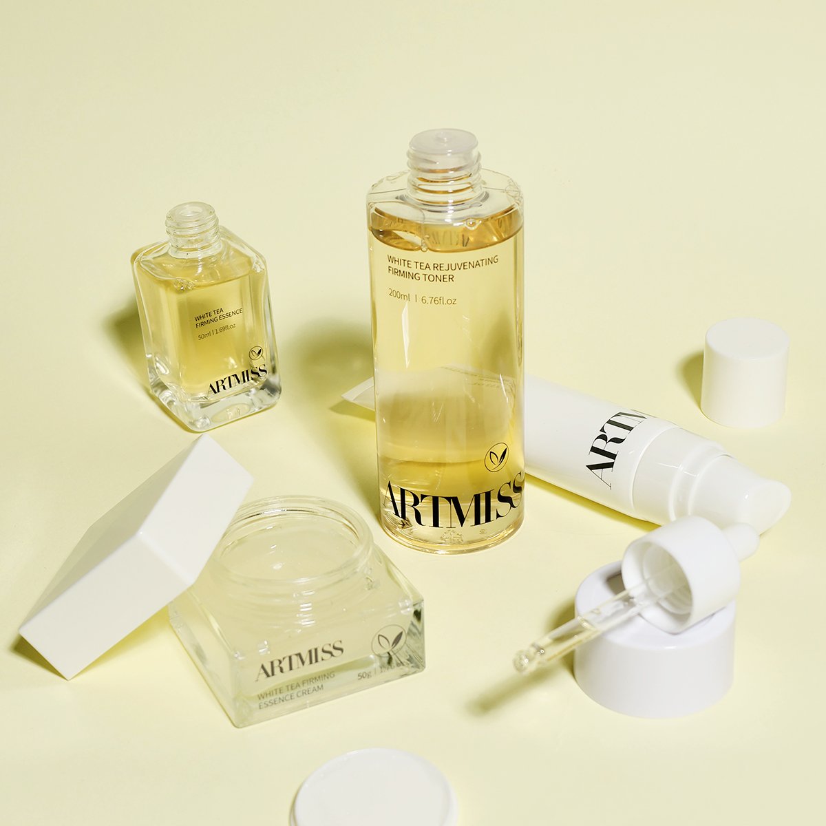 Custom Moisturizing Organic Anti Aging Skin Care Whitening Vegan Face Boby Serum Firming White Tea Toner