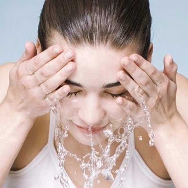 Made in Japan Best Face Wash Quasi-Drug Facial Cleanser 190g Wholesale Skin Care Product Hot Selling Products 2023 High Quality