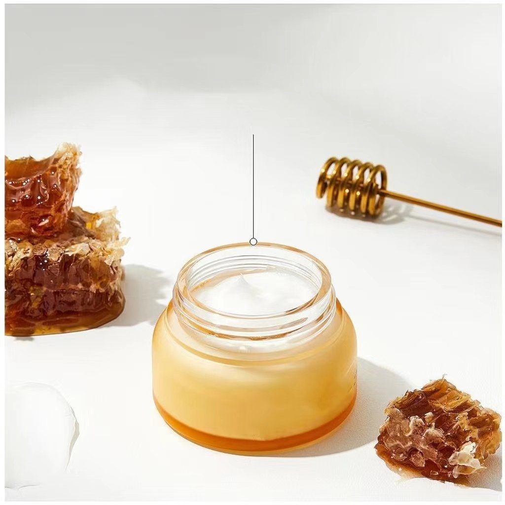 Korean skincare products Facial moisturizing cream Organic face cream Repairing and firming face cream