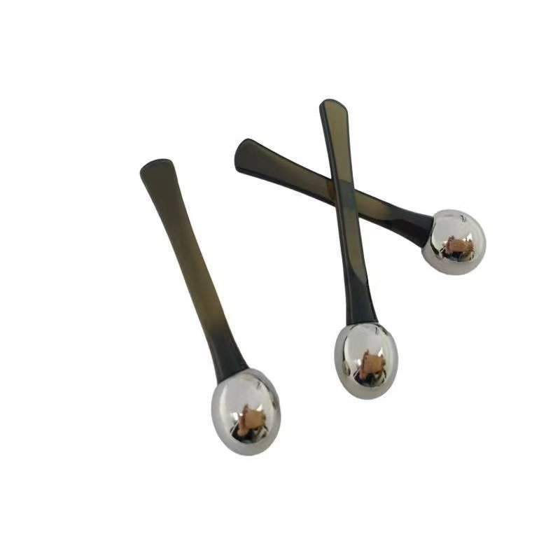 Wholesale Anti Wrinkle Face Cream Spoon Eyes Magic Beauty Roller Ball Eye Cream Massage for Female Skin
