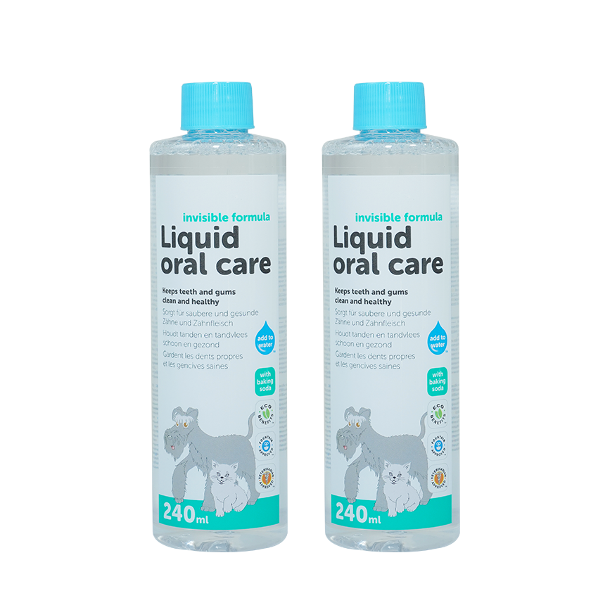 Cleans Teeth & Gums, Removes Plaque & Tartar, Freshens Breath - Cat & Dog Dental Spray with No Brushing or Rinsing
