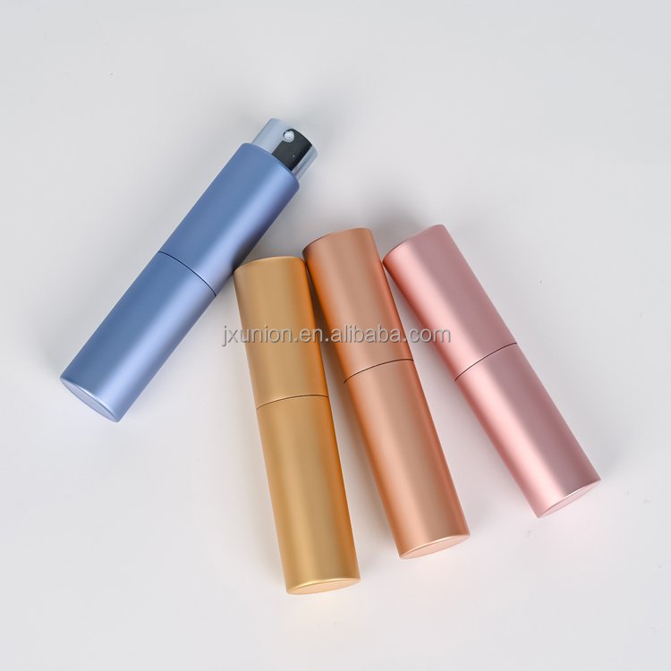 Portable Breath Spray Freshener Mint Mouth Atomizer in Metal Bottle Oral Care Product