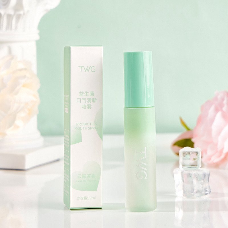 17ML Breath Spray Fresh Oral Care Fruit Mint Flavor Mouth Spray Portable Perfume Breath Spray Remove Bad Breath
