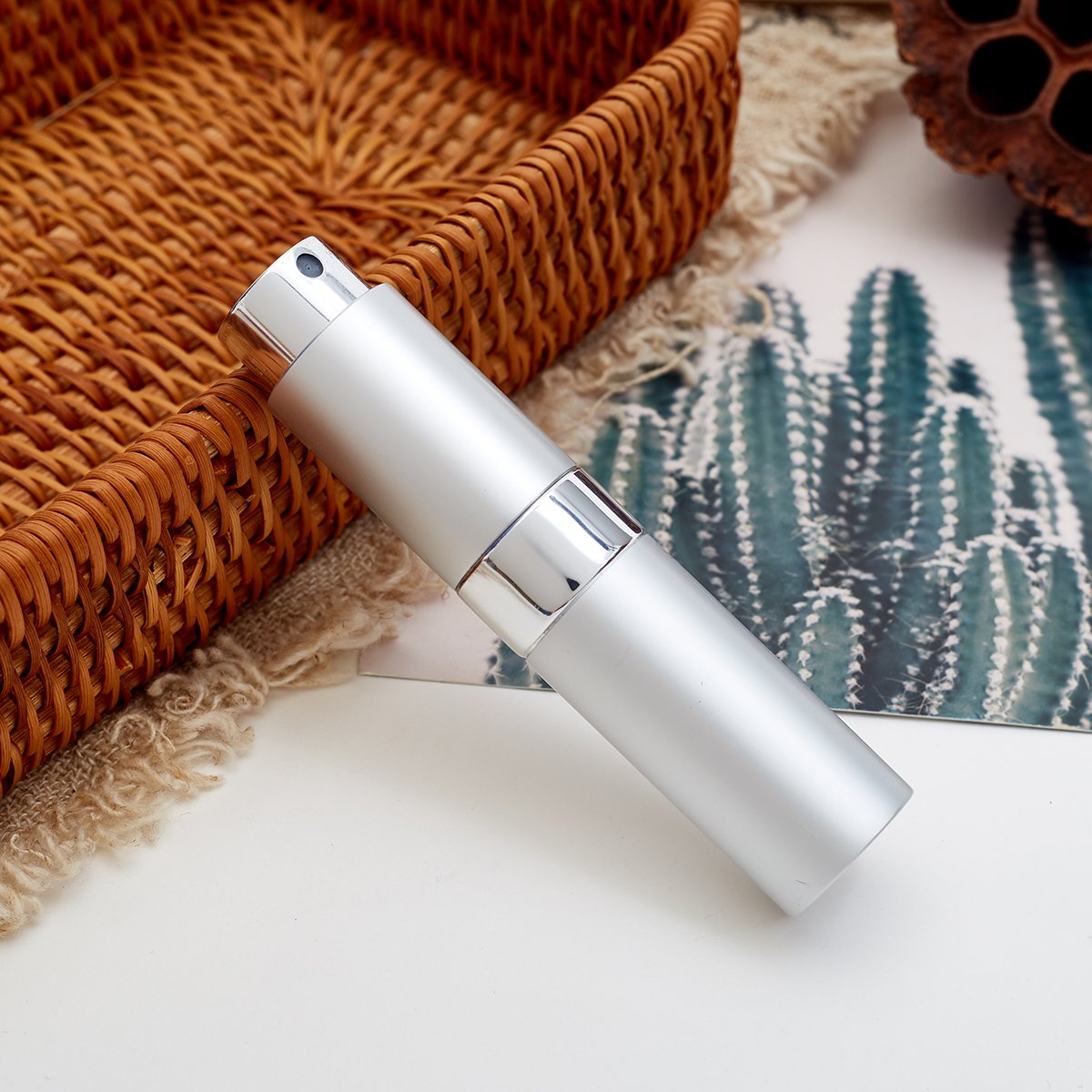 OEM Customized Portable Breath Freshener Herbal Whitening Oral Spray Natural Unisex Mouth Mint Fresh Breath 10ml 5000