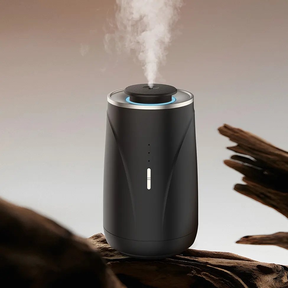 Customize Smart Sensor 10ml Breathing LED Light Pure Perfume Oil Automatic Air Freshener Car