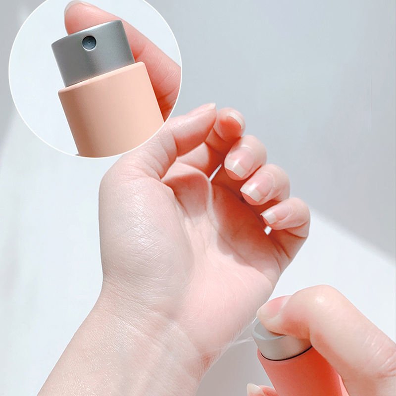 Wholesale 9ml Portable Breath Fresheners Multi Flavor Oral Spray Custom Logo Perfume Mouth Spray For Bad Breath