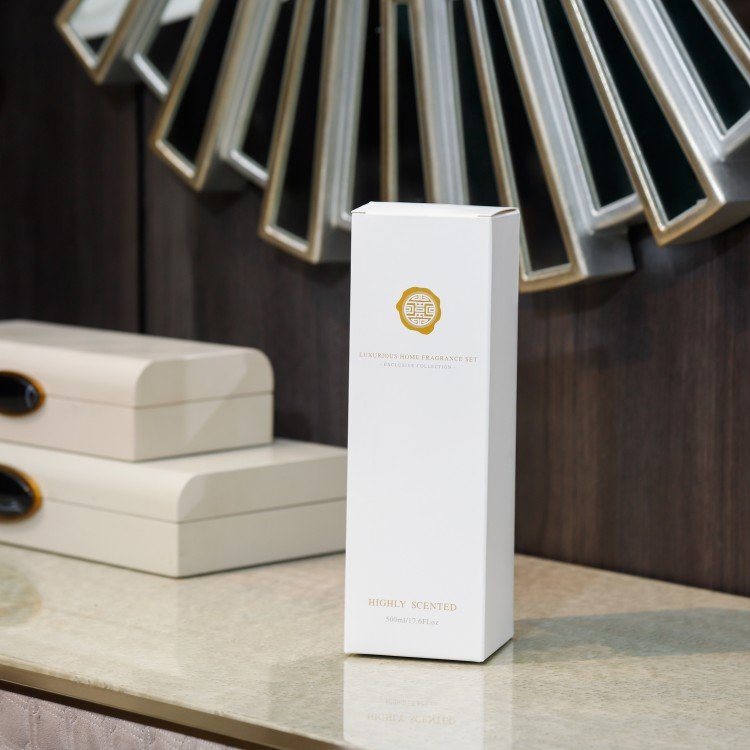 High Material Fresh Scent Essential Oils 500ml Strong Fragrance Luxury Air Freshener Room Scented Spray
